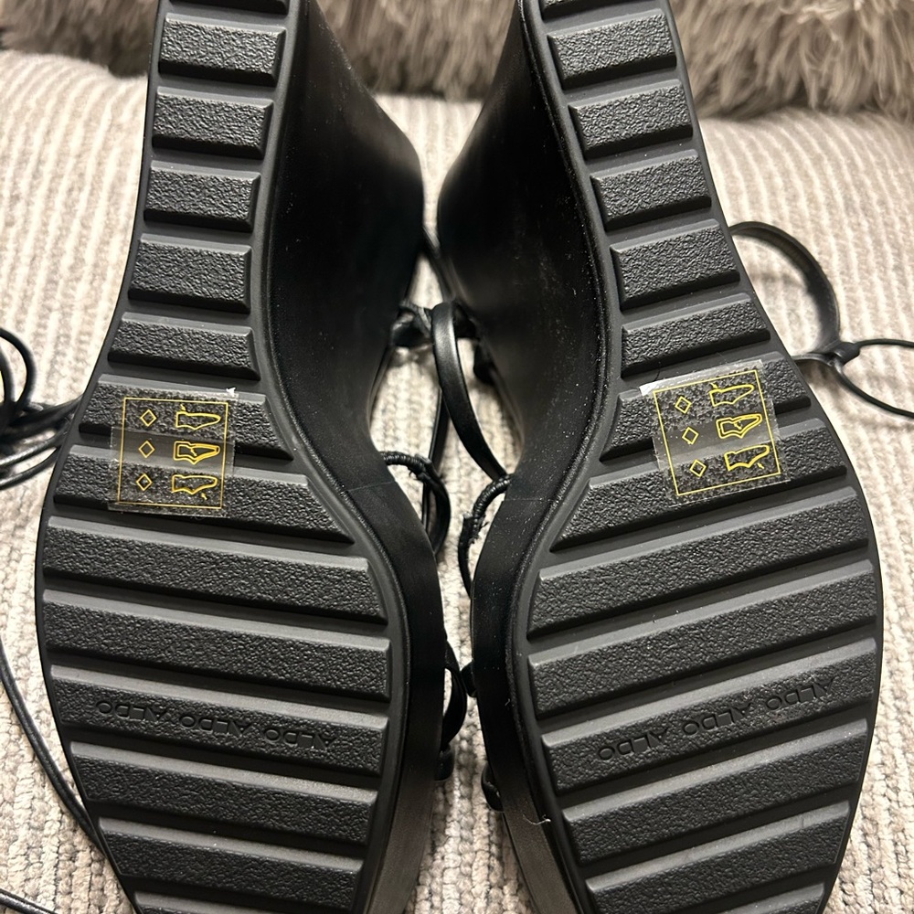 Strappy Wedge Sandals - Black - Picture 4 of 6